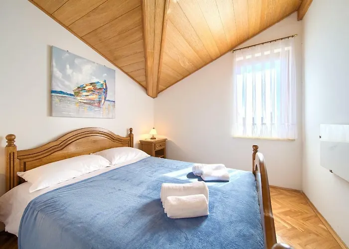 Apartment Galerija By El-pi Tours Njivice